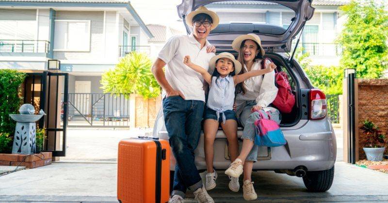 Shutterstock/anek.soowannaphoom