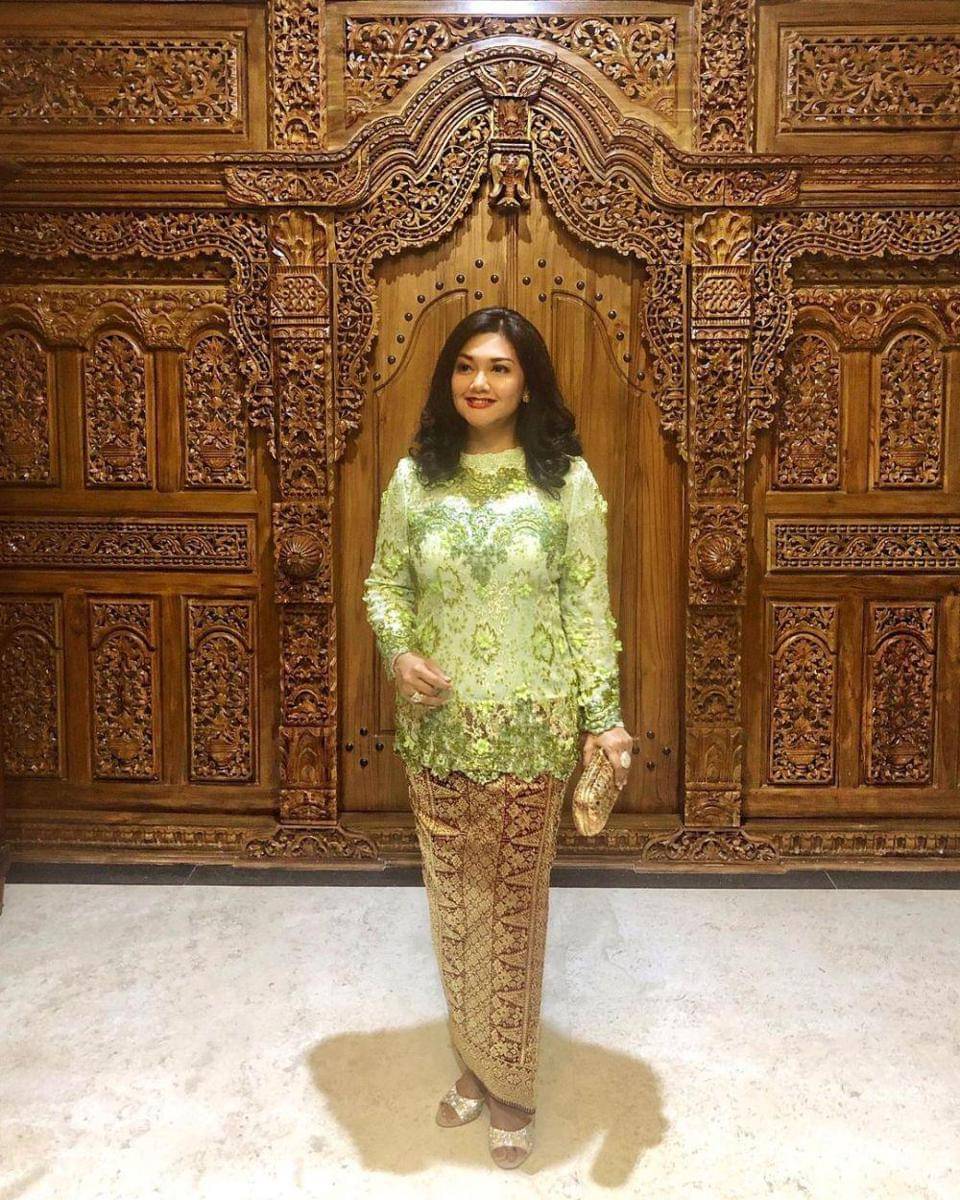 Instagram.com/bellasaphiraofficial