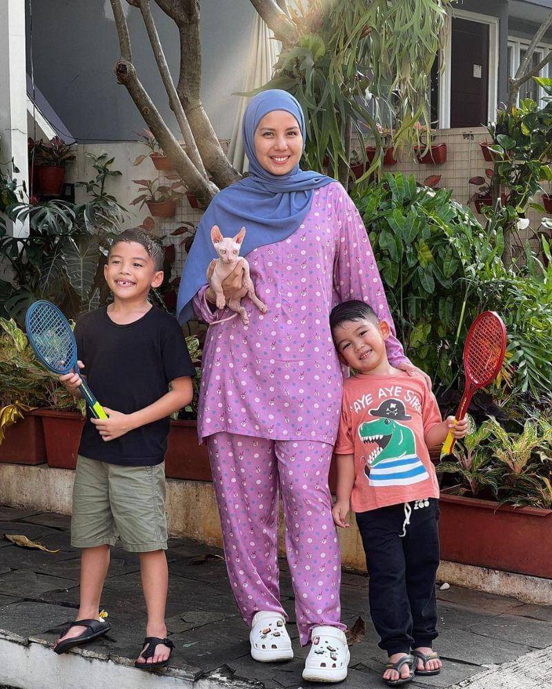 Instagram.com/tya_ariestya