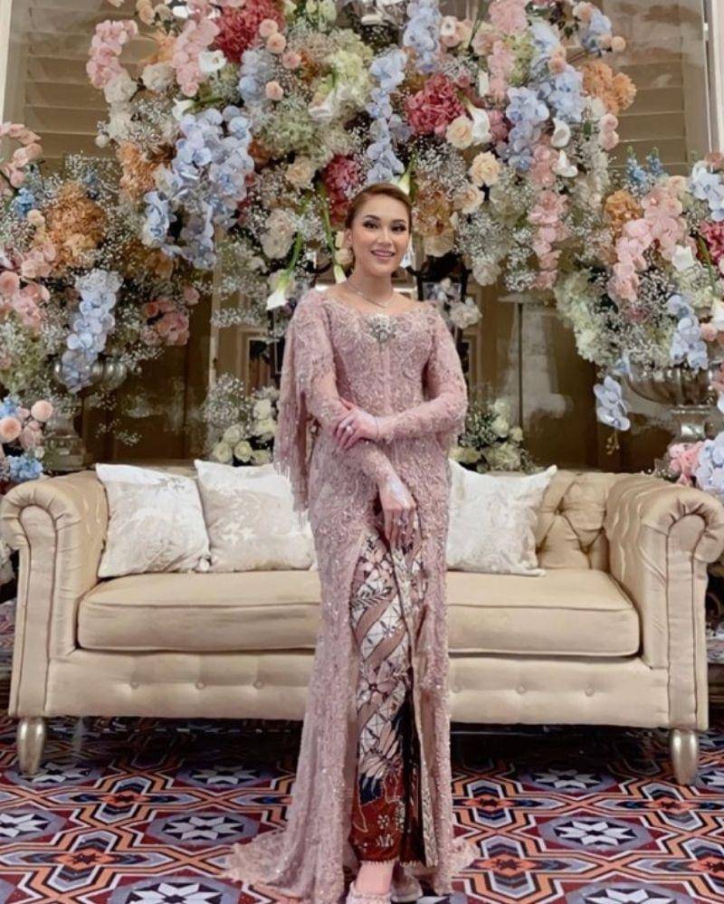 Instagram/Ayutingting92