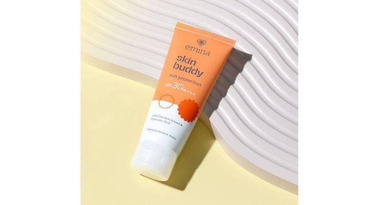 Instagram.com/eminacosmetics