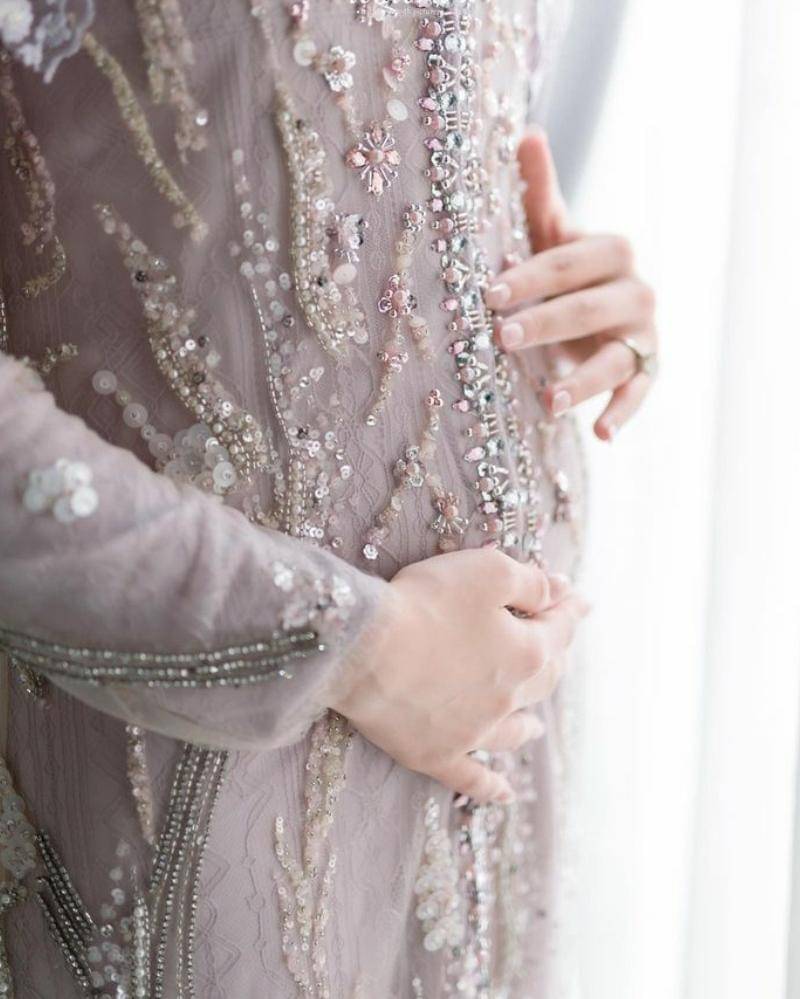 Instagram.com/syahralarez_new