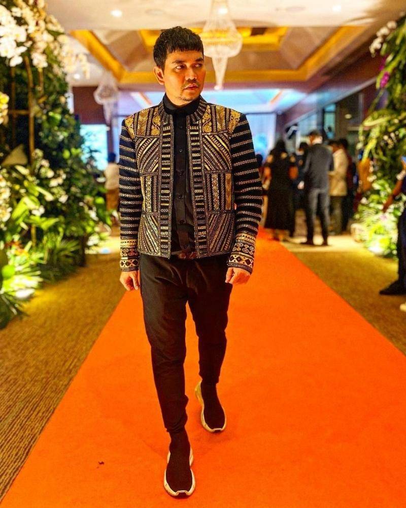 Instagram.com/indrabekti