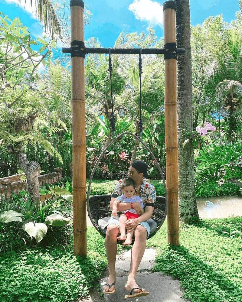 Instagram.com/keeneatharrazka