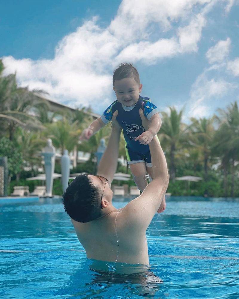 Instagram.com/keeneatharrazka