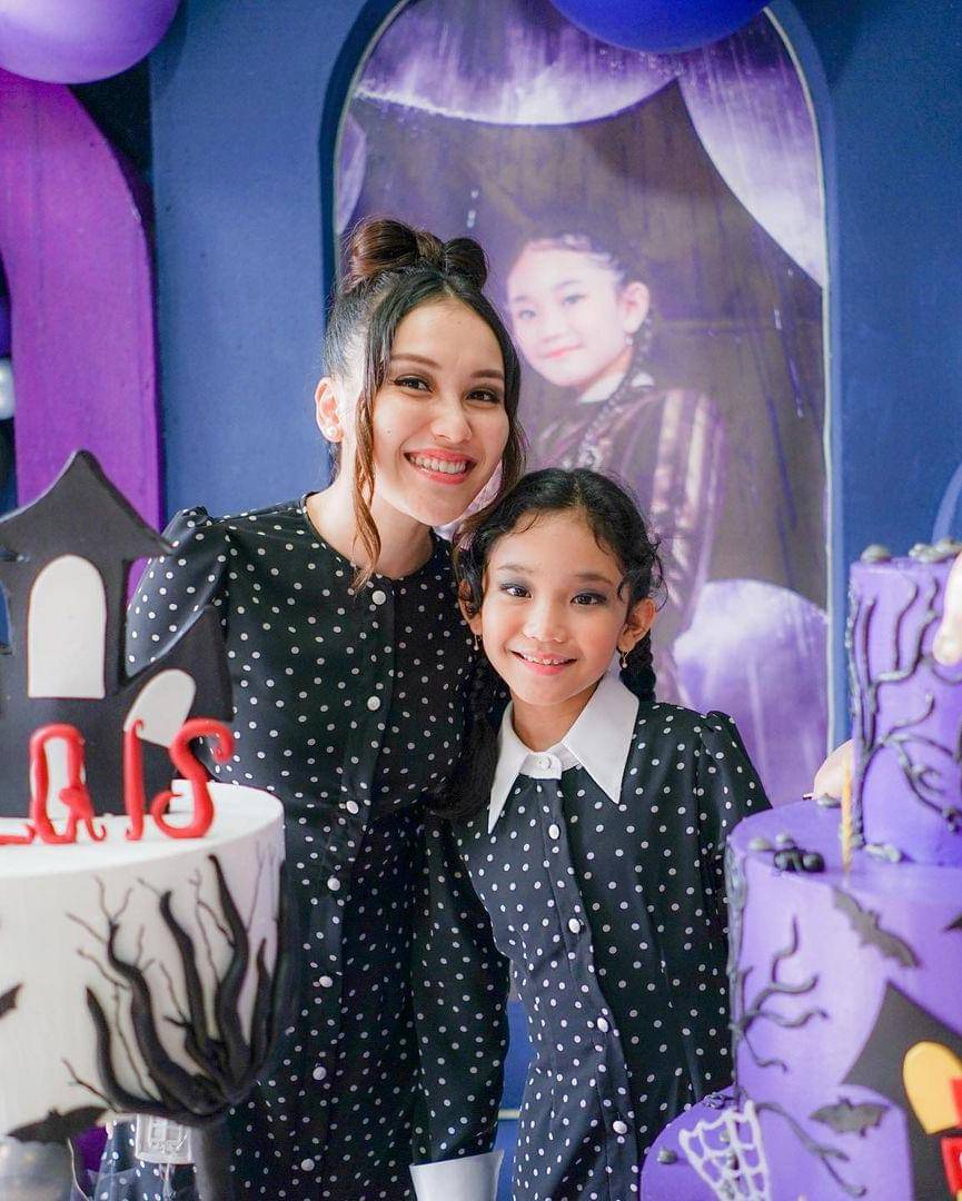 Instagram.com/ayutingting92