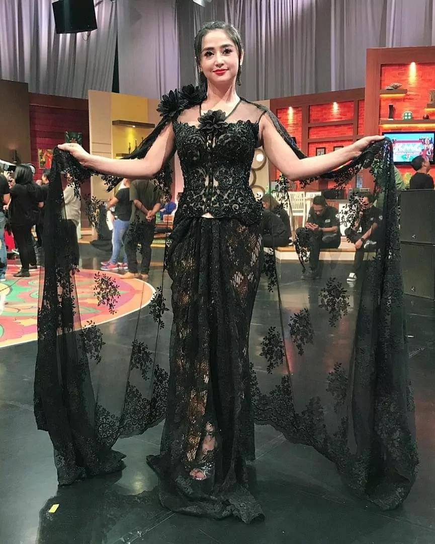 Instagram.com/dewiperssik9