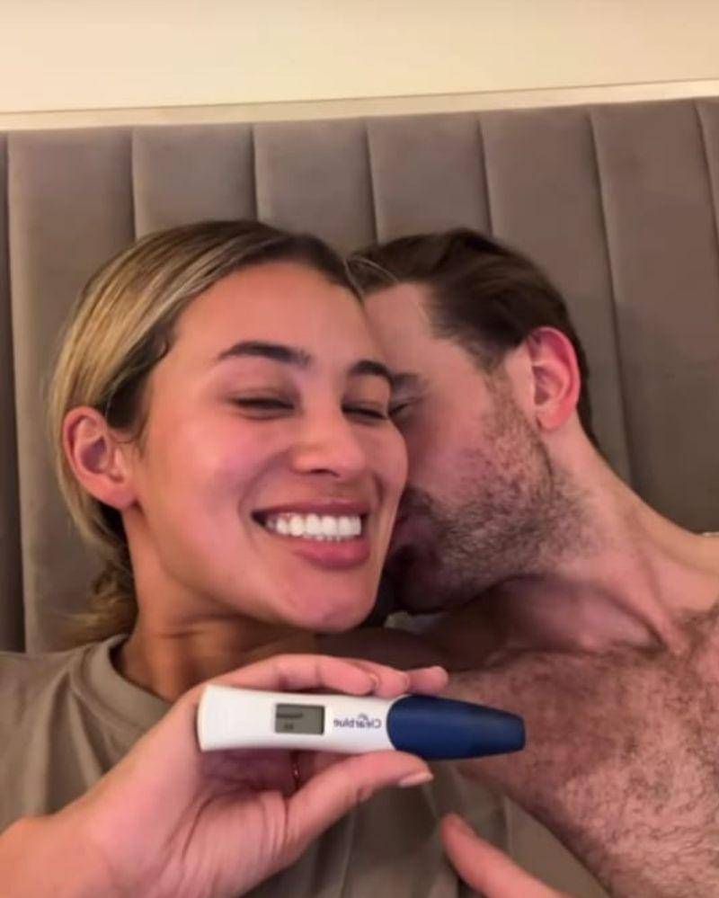 Instagram.com/@montanarosebrown1