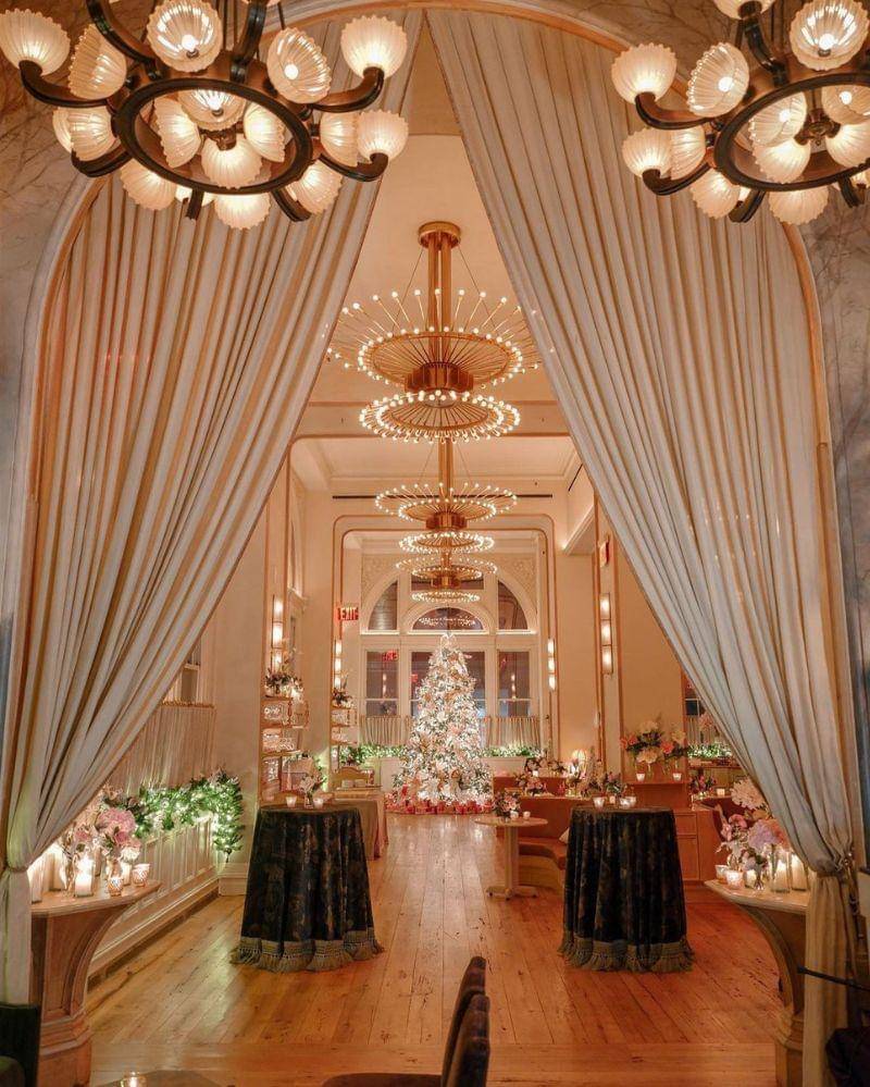 Instagram.com/@jenniferkgates