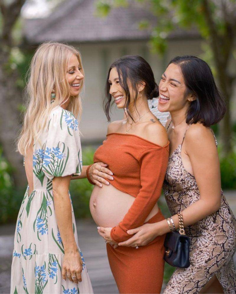 Instagram.com/@jenniferbachdim