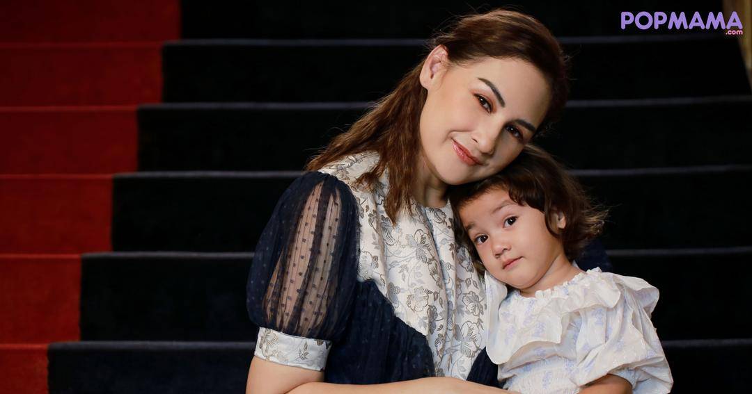 Eksklusif: Memiliki Banyak Anak, Mona Ratuliu Bagikan Tips Mengasuh Tanpa Bantuan Baby Sitter