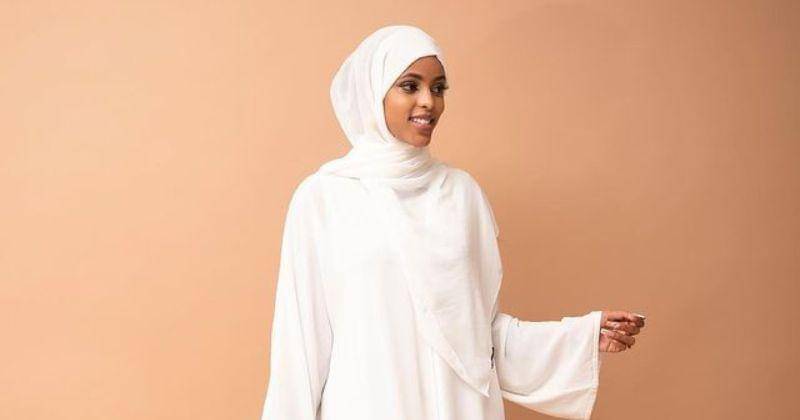 Instgaram.com/iqra__albatross