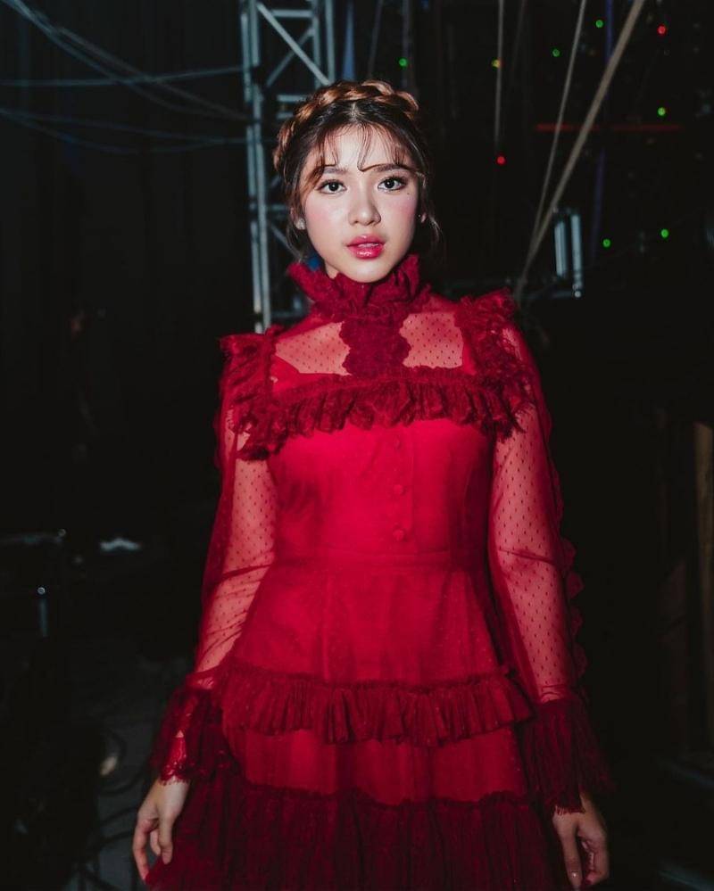 Instagram.com/tiaraandini