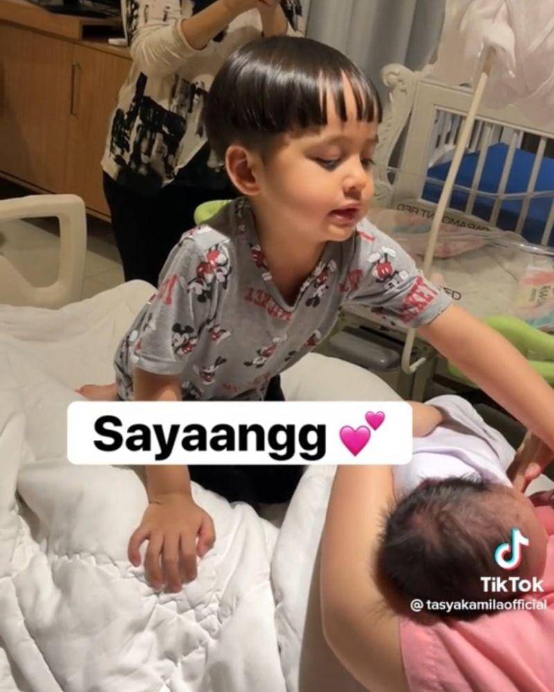 Tiktok.com/tasyakamilaofficial