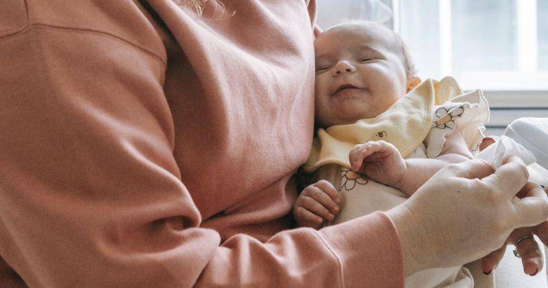 Doa Bayi Susah Tidur Malam menurut Islam, Rewel pun Berhenti