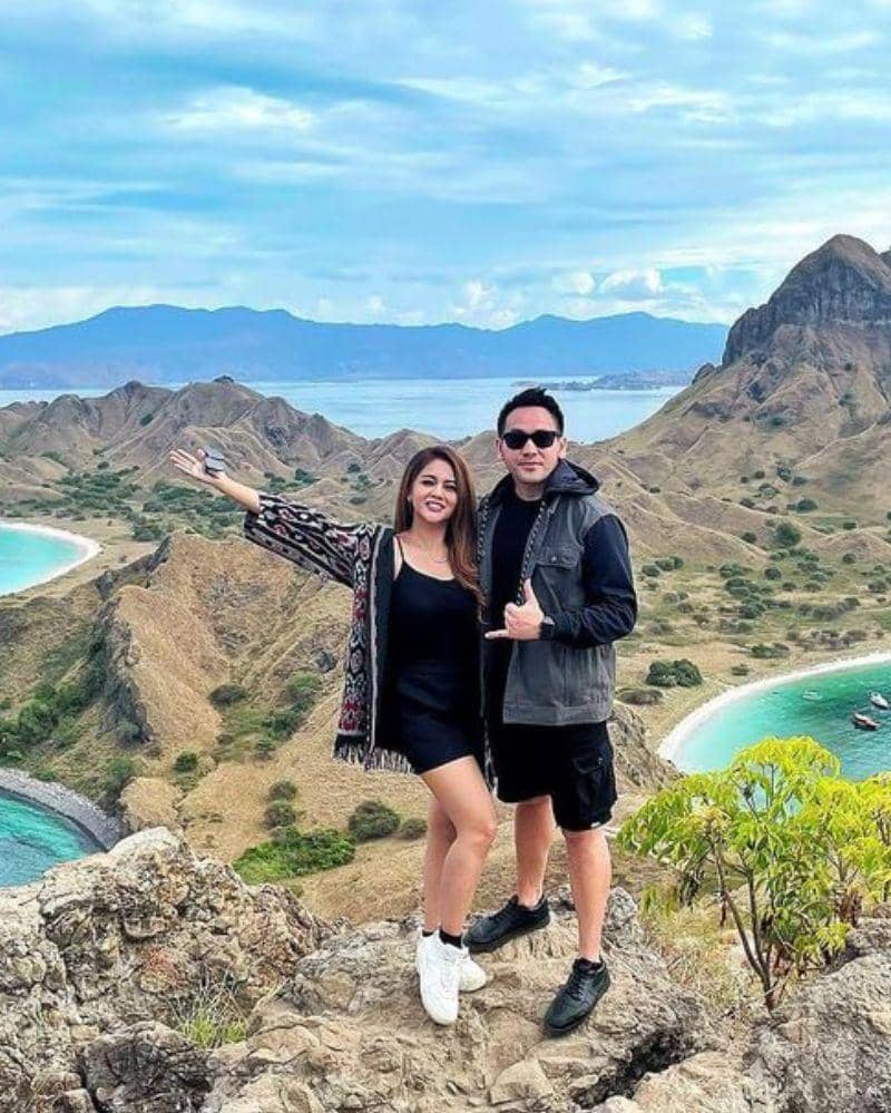 Instagram.com/@jenitajanet