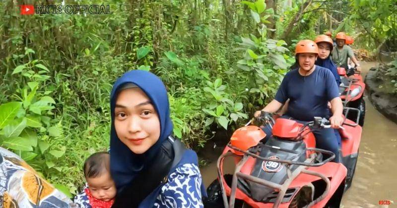 Youtube.com/Ricis Official