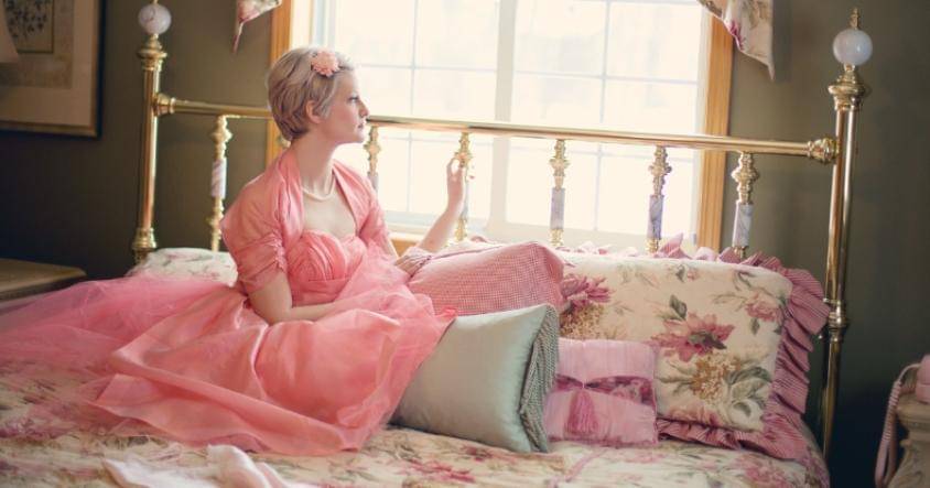 Pexels/jillwellington