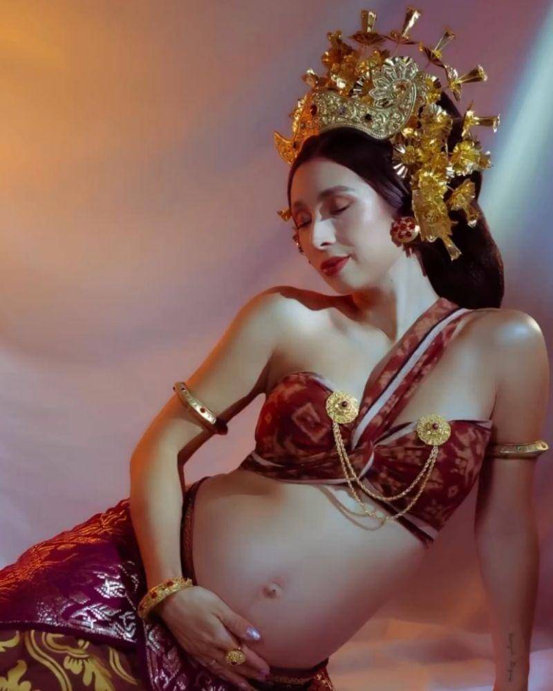 Instagram.com/jenniferbachdim