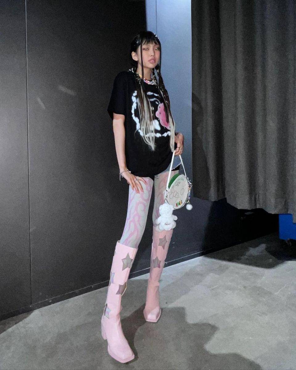 Instagram.com/newjeans_official