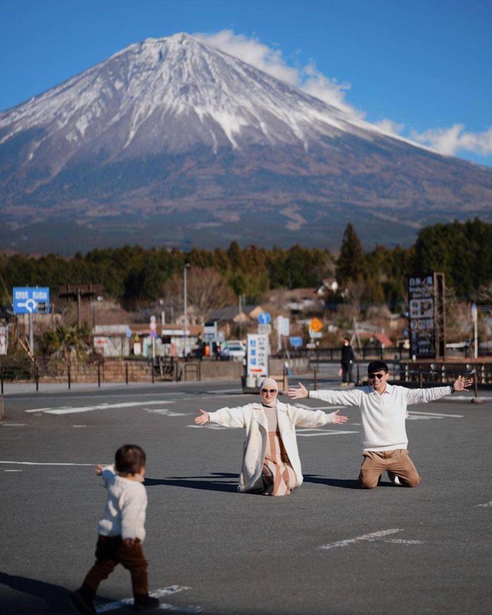 Instagram.com/dindahw