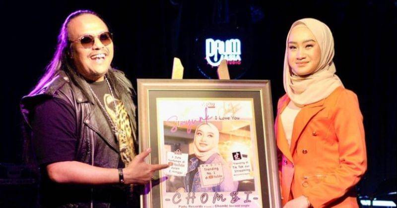 Instagram.com/sitimaryam_chombi