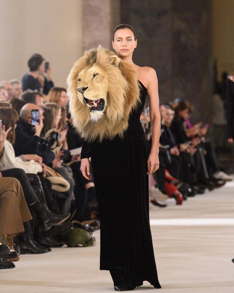 Instagram.com/schiaparelli