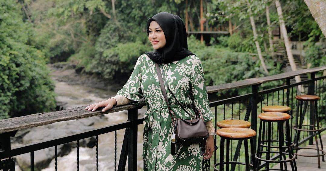 Instagram.com/aurelie.hermansyah