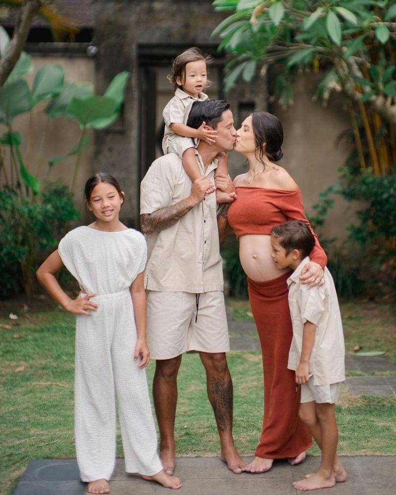 Instagram.com/jenniferbachdim