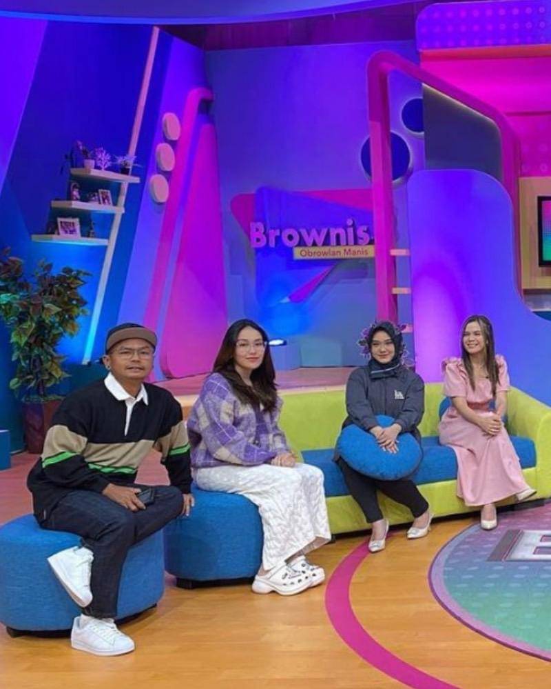 Instagram.com/sisisinta