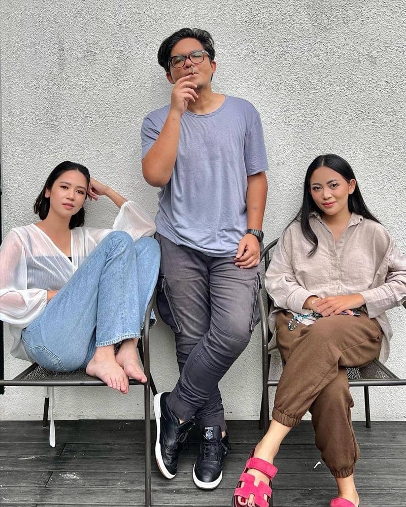 Instagram.com/rachelvennya