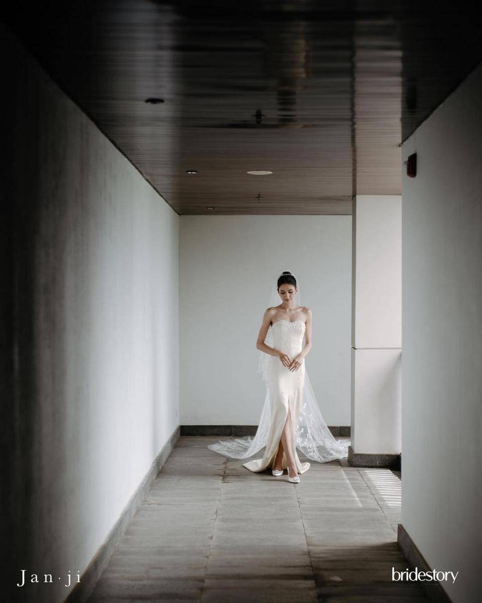 Instagram.com/thebridestory