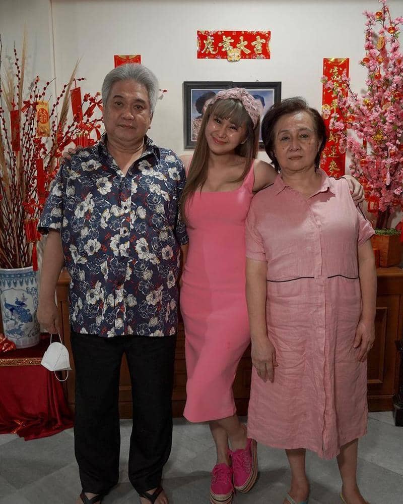 Instagram.com/denisechariesta91