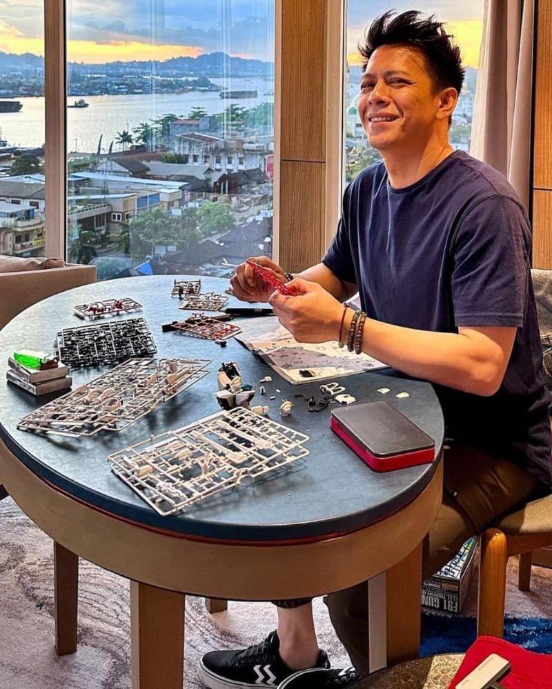 Instagram.com/arielnoah