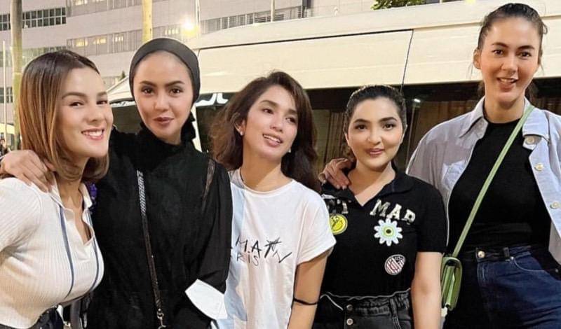 Instagram.com/astridtiar127