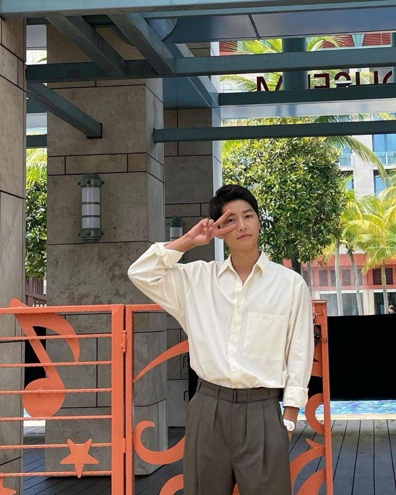 Instagram.com/hi_songjoongki
