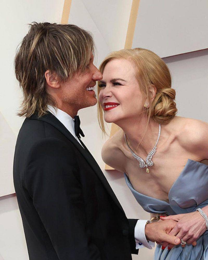 Instagram.com/bronstudios