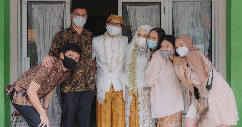 Twitter.com/khansaga