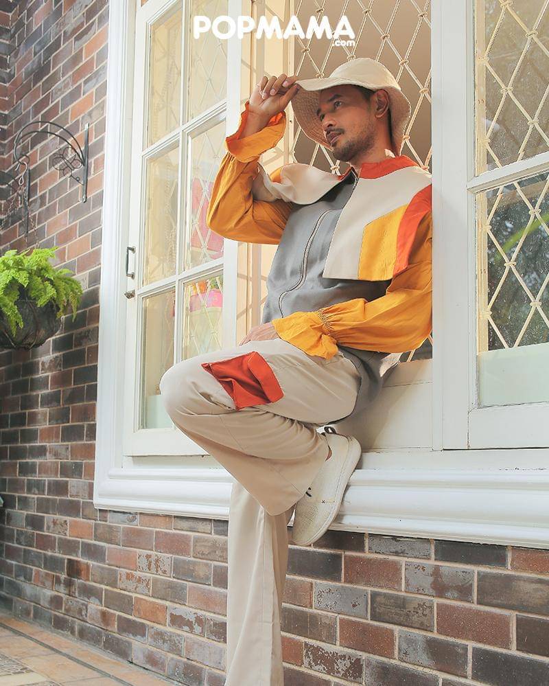 Popmama.com/Michael Andrew