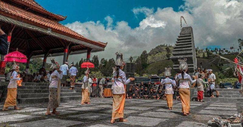 Instagram.com/ginatut_