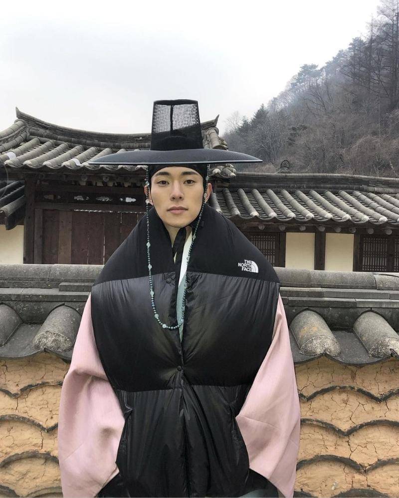 Instagram.com/yunbellseok