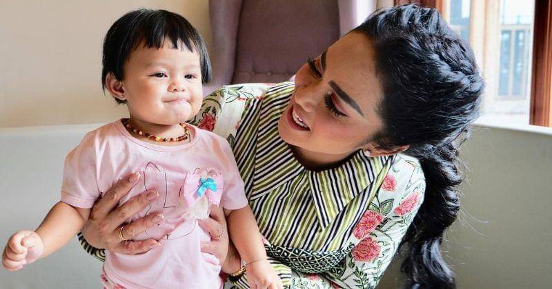 Instagram.com/krisdayantilemos