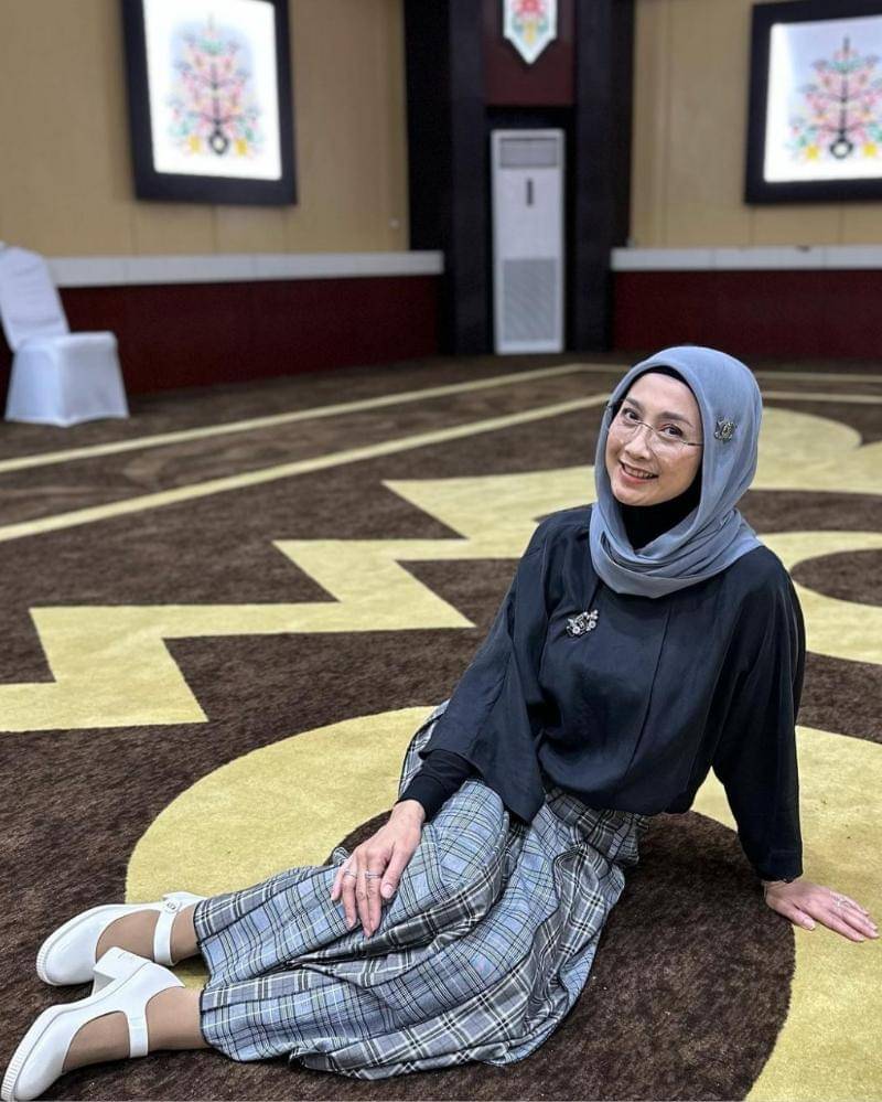 Instagram.com/desyratnasariterdepan