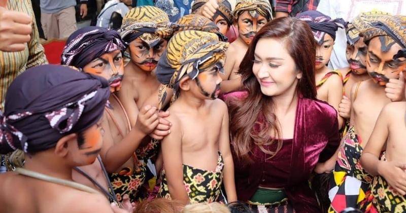 Instagram.com/nafaurbach