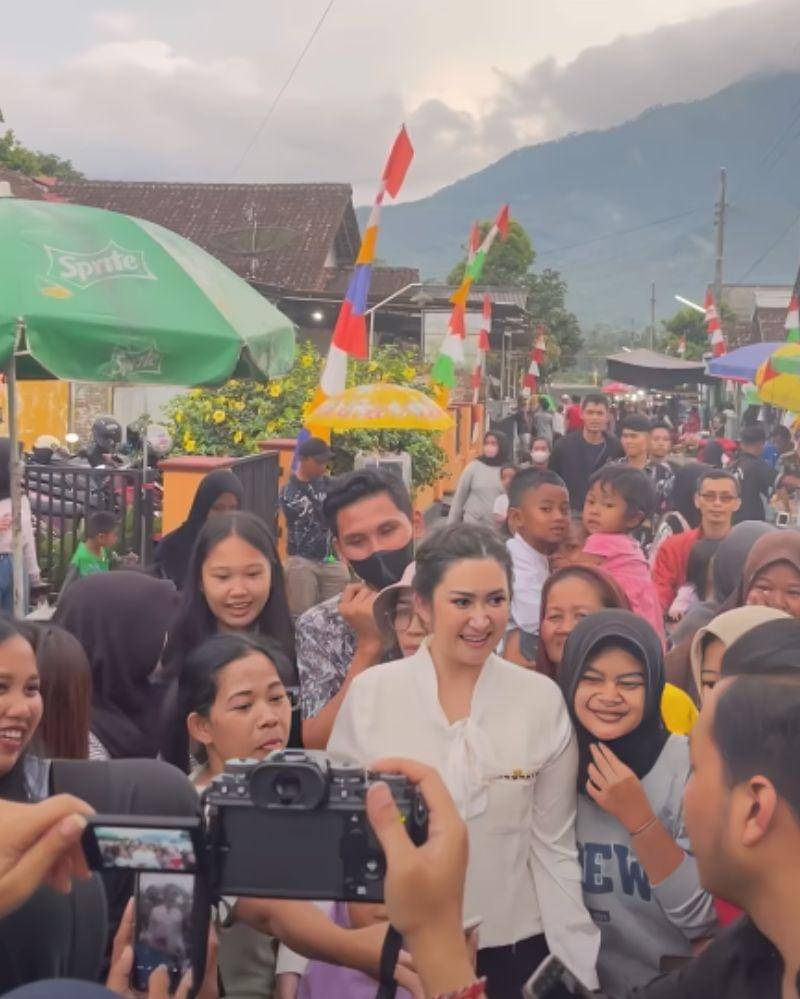 Instagram.com/nafaurbach