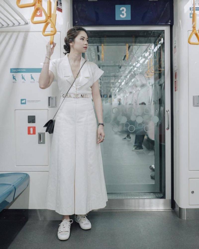 Instagram.com/laurabas/