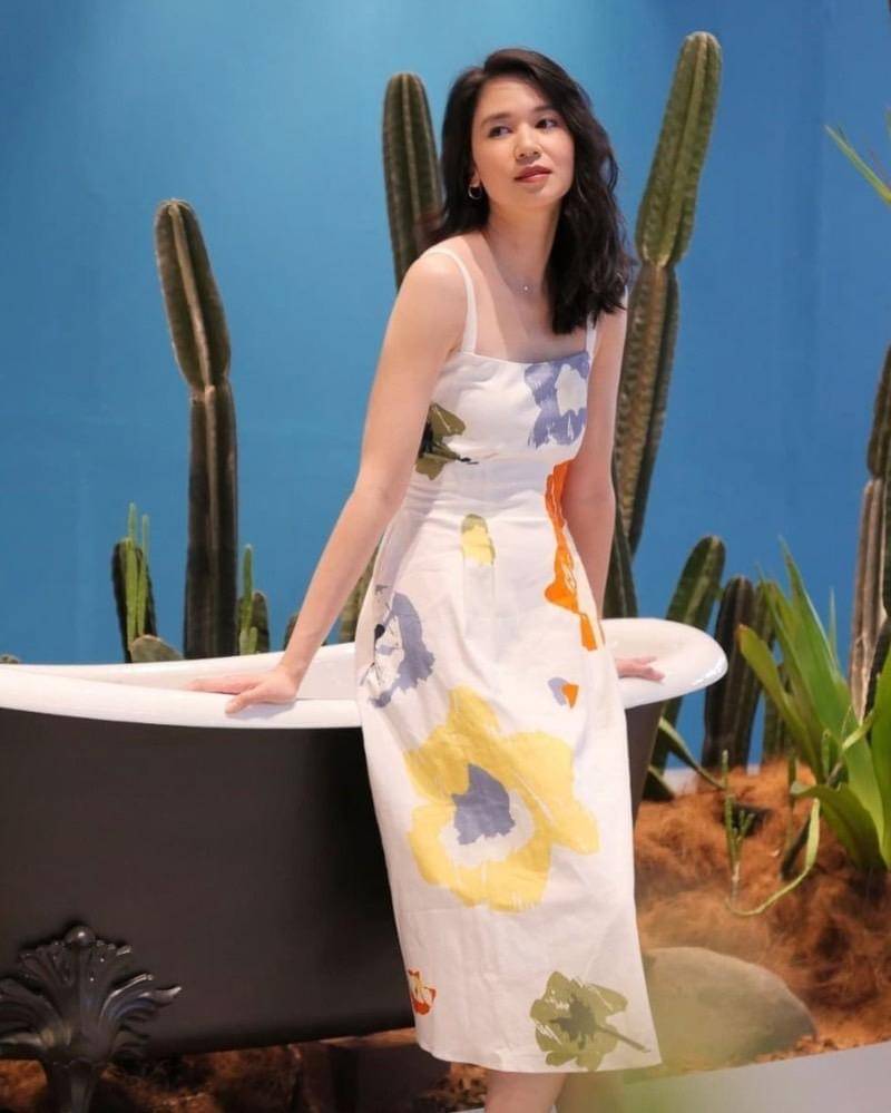 Instagram.com/laurabas/