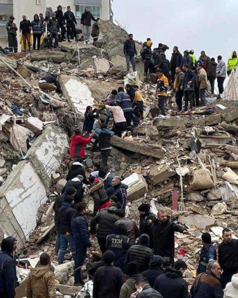 Twitter.com/loeyfeed