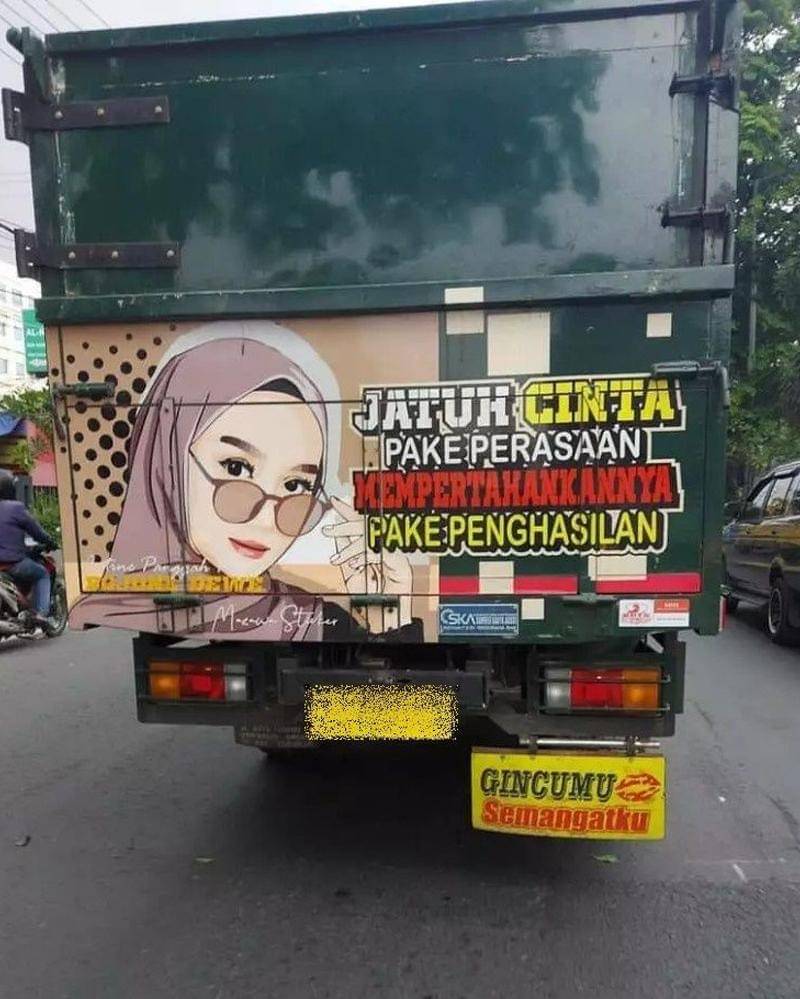 Instagram.com/komersial.beract