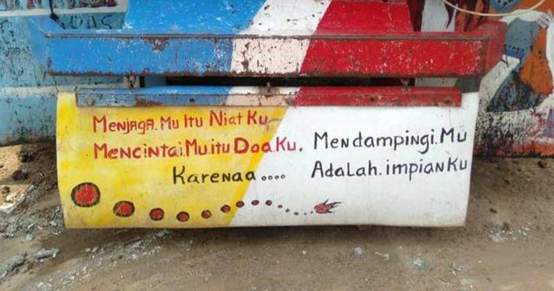 Twitter.com/aulia_febrianda